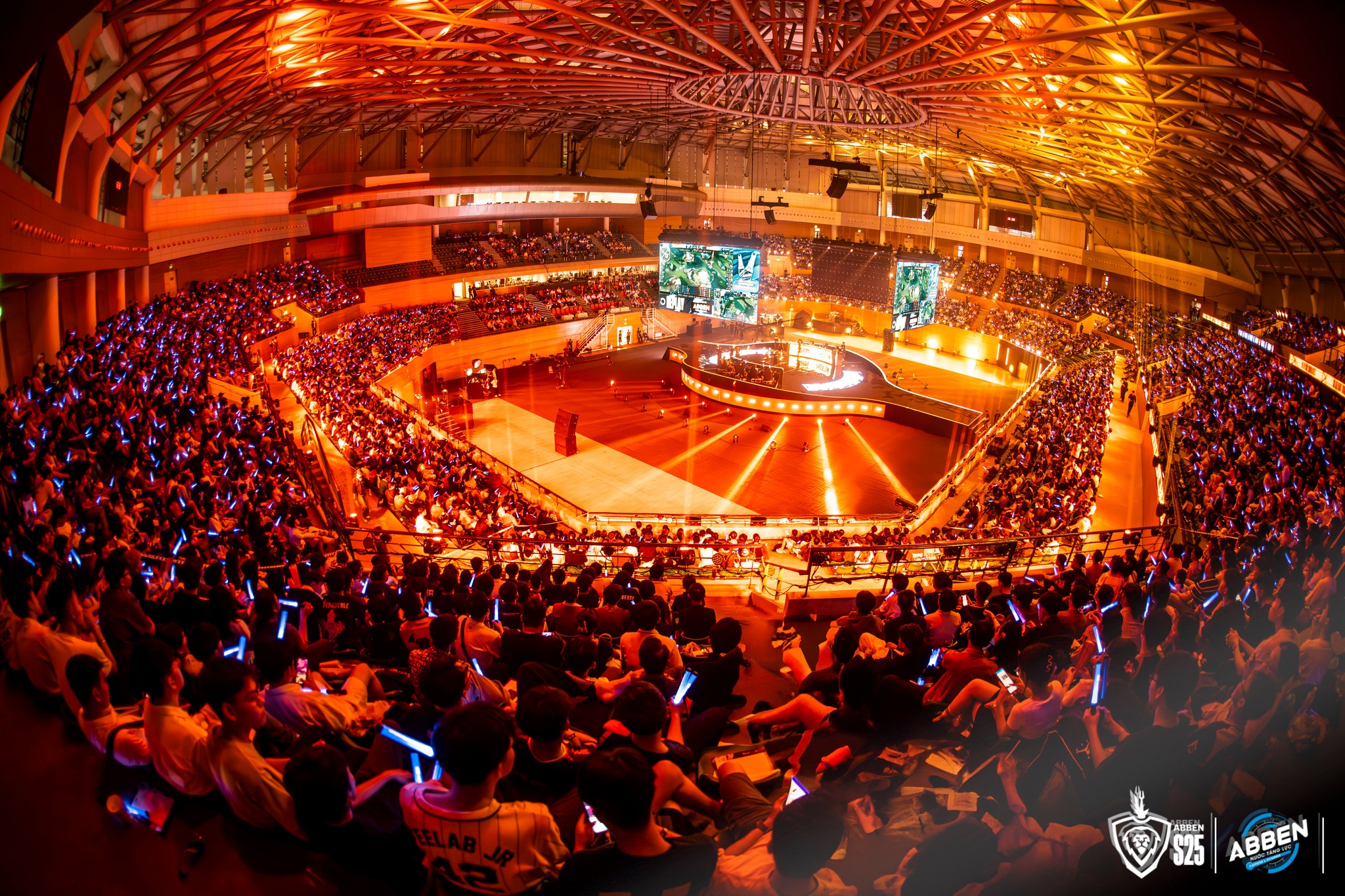 Bùng nổ chung kết quốc gia Liên Quân mobile 2025 – Saigon Phantom chiến thắng ngoạn mục sau hành trình nghẹt thở_692ab95f71fbe.jpeg